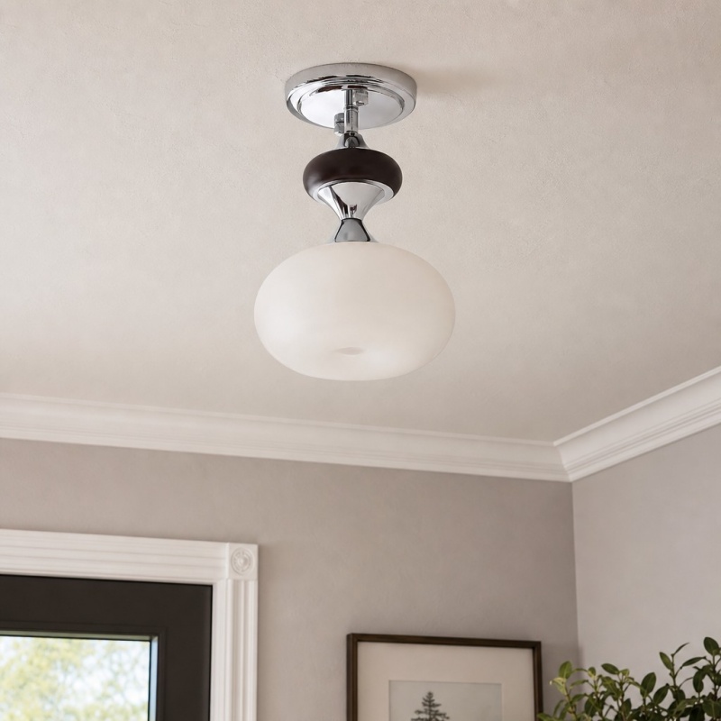 Lampe Valesey installée au plafond